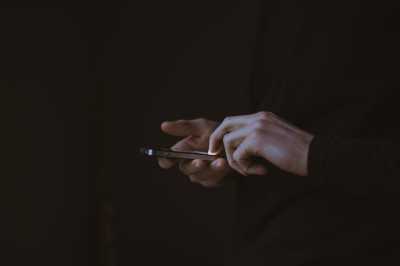 Hati-hati, 250 Aplikasi Berbahaya Mangsa Pengguna iPhone &amp; Android